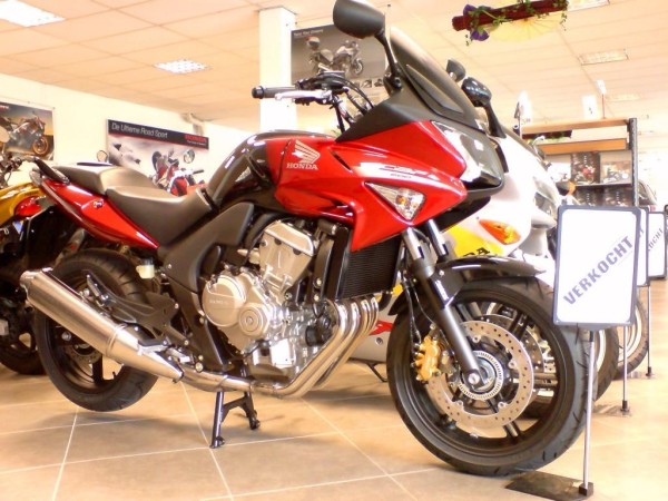 Honda CBF600FA