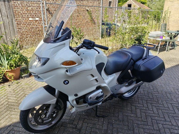 BMW 3.jpg
