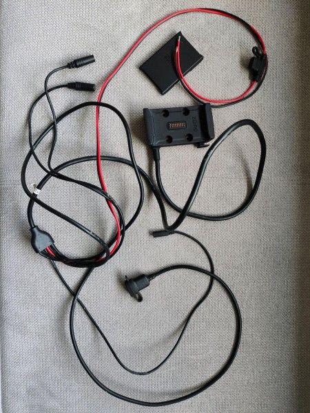 Garmin Zumo 590-595 houder 1.jpg