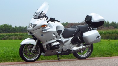 R 1150 RT op landweg 1 1920 x 1080.jpg