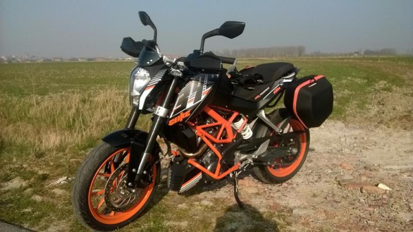 ktm duke.jpg