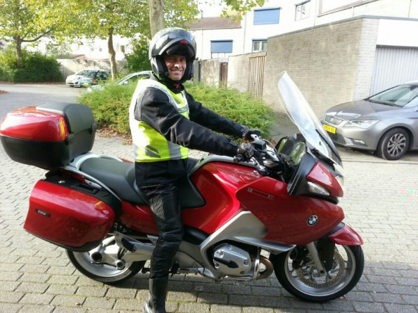 AdriaanN op piemont-rode R1200RT